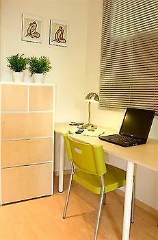 Feelathome شقة برشلونة